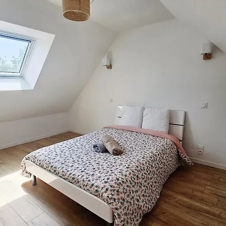 Petit Manoir A La Campagne Avec Piscine Et Jaccuzi * Couesmes-vauce
