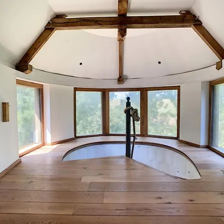Petit Manoir A La Campagne Avec Piscine Et Jaccuzi Couesmes-vauce